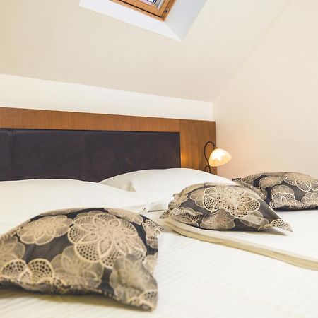 Etno Selo Stanisici Hotel Leonida Dijelovi Kültér fotó