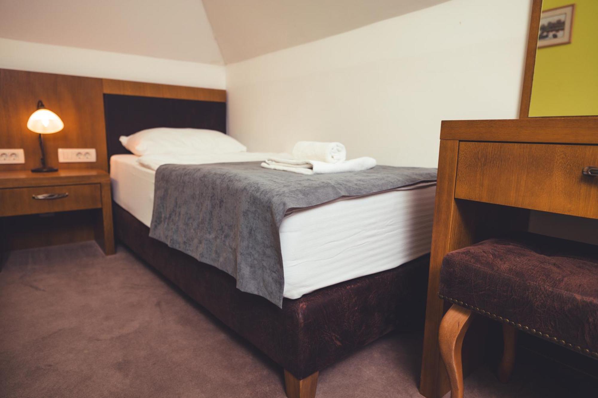 Etno Selo Stanisici Hotel Leonida Dijelovi Kültér fotó